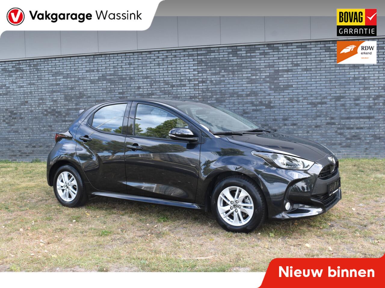 mazda-2-hybrid-1.5-agile-applecarpl