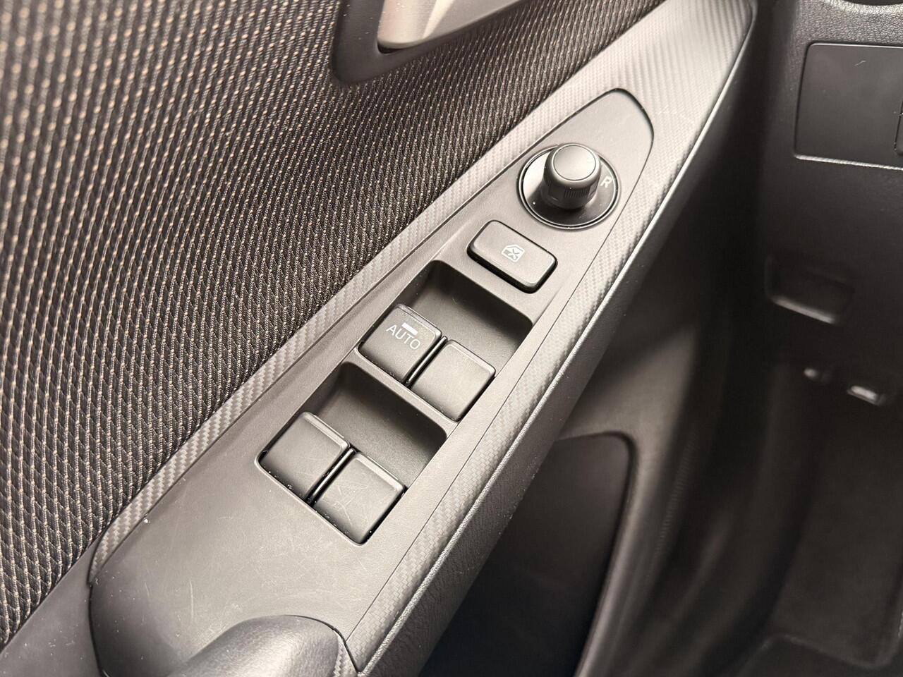 Mazda 2 1.5 Skyactiv-G Style Selected | ACHTERUITRIJ CAMERA | PARKEERSENSOREN ACHTER | APPLE/ANDROID CARPLAY