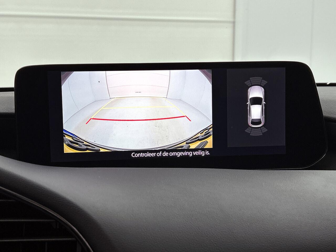 Mazda 3 2.0 e-SkyActiv-G M Hybrid 150 Exclusive-line | Navigatie | Stoelverwarming |