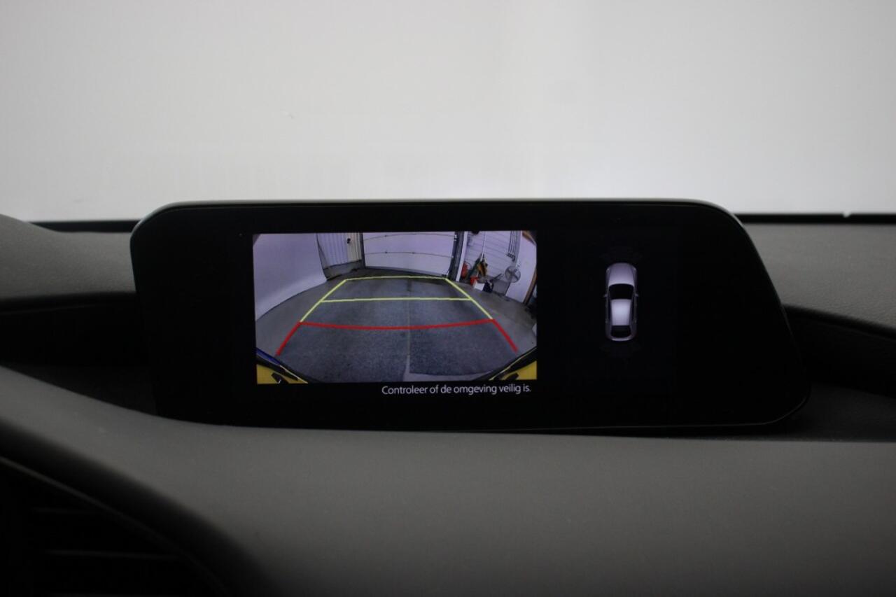 Mazda 3 2.0 e-SkyActiv-X M Hybrid 180 Comfort met Bose - Carplay, Camera, BOSE, Stoel/Stuur verw.