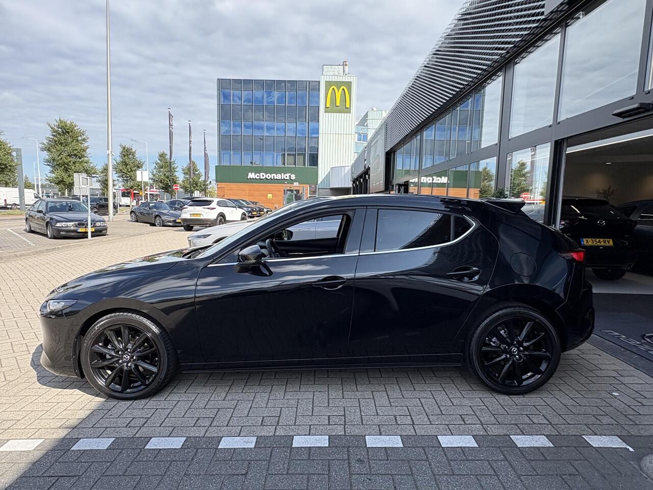 Mazda 3 2.0 e-SkyActiv-X M Hybrid 186 Homura BTW auto / Garantie t/m 02-2030 / Huidige nieuwprijs ¤41.610,-