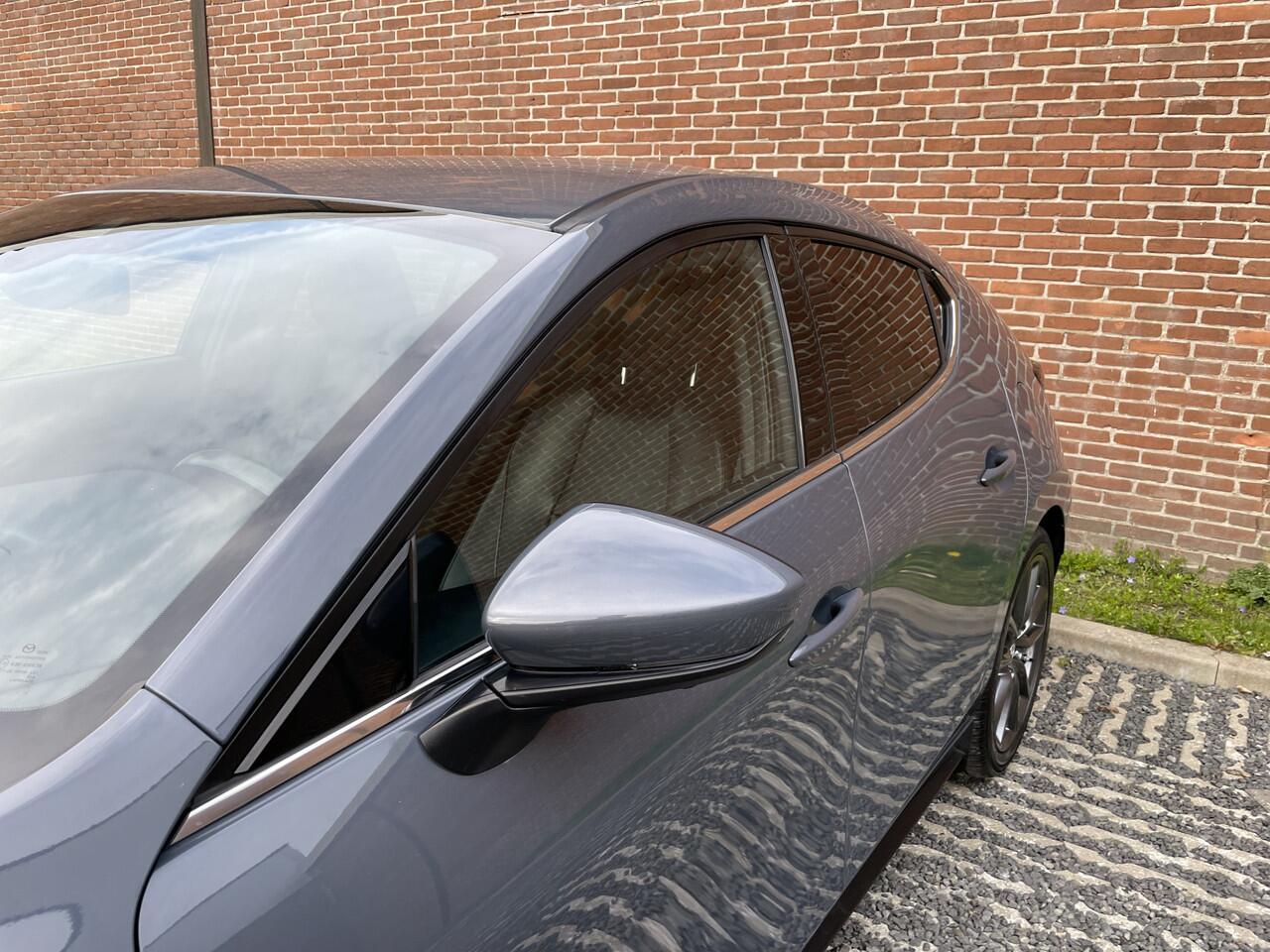 Mazda 3 2.0 e-SkyActiv-G 122 M Hybrid Luxury | TREKHAAK | LEDER | BOSE | APPLE CARPLAY