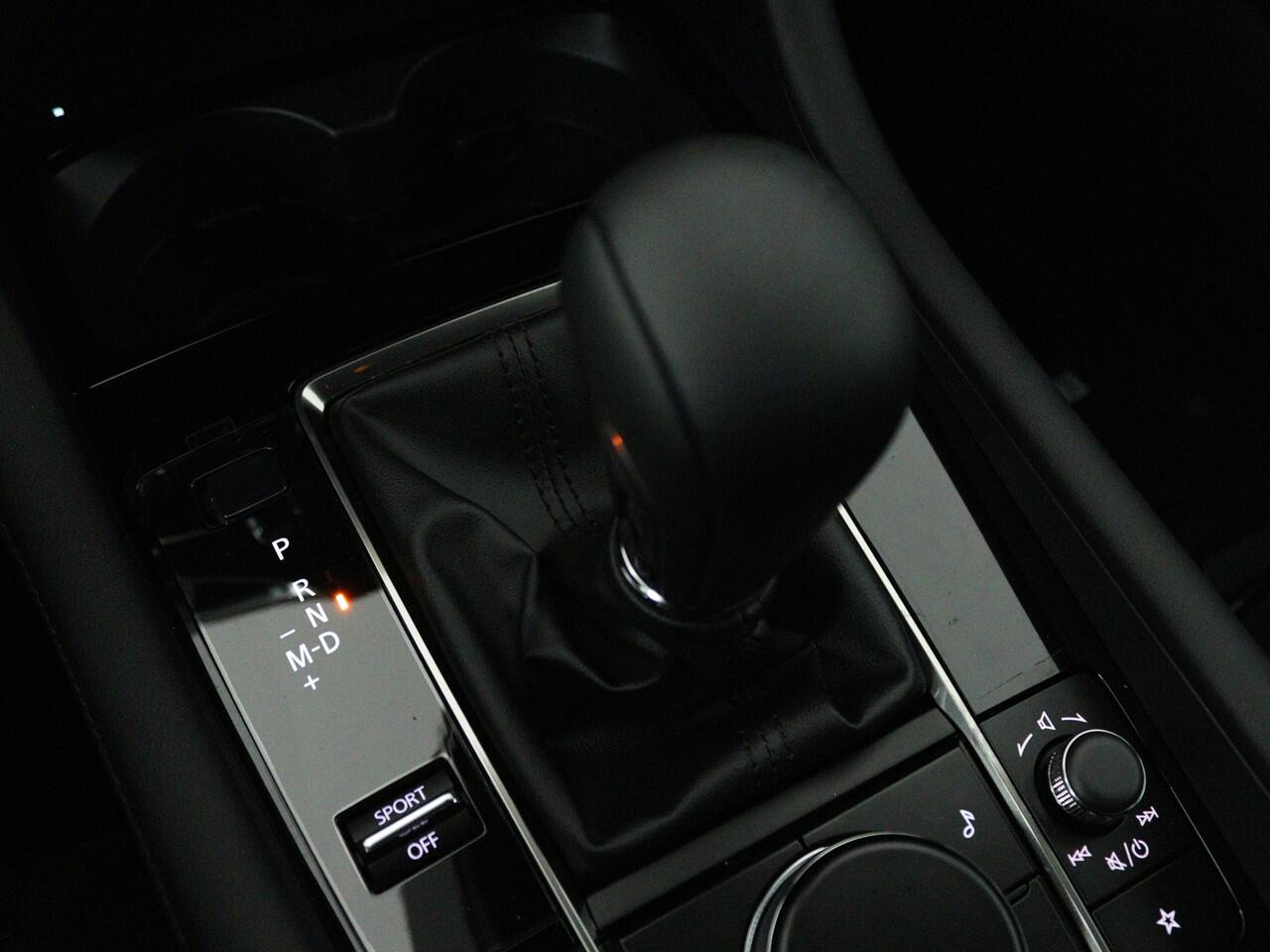 Mazda 3 2.5 e-SkyActiv-G M Hybrid 140 Takumi automaat | Leder | 360 camera |