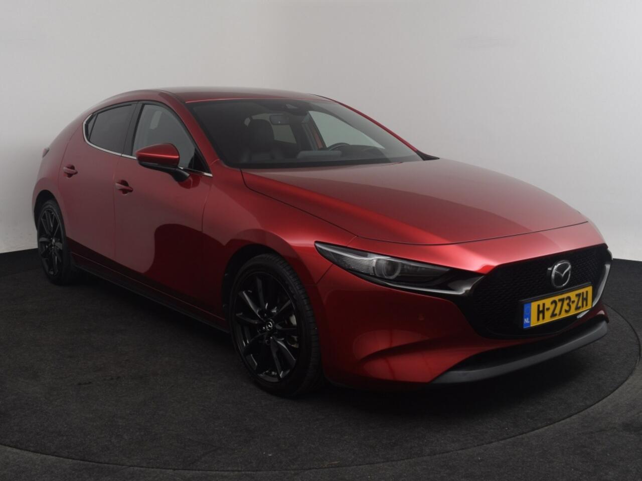 Mazda 3 186PK Luxury LEER NAVI BOSE CAMERA