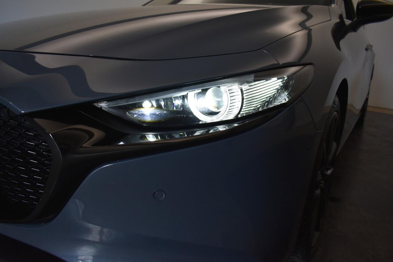 Mazda 3 2.0 e-SkyActiv-X M Hybrid 180 PKLuxury Trekh 360ºCamera Bose Vol Leder dodeh detec