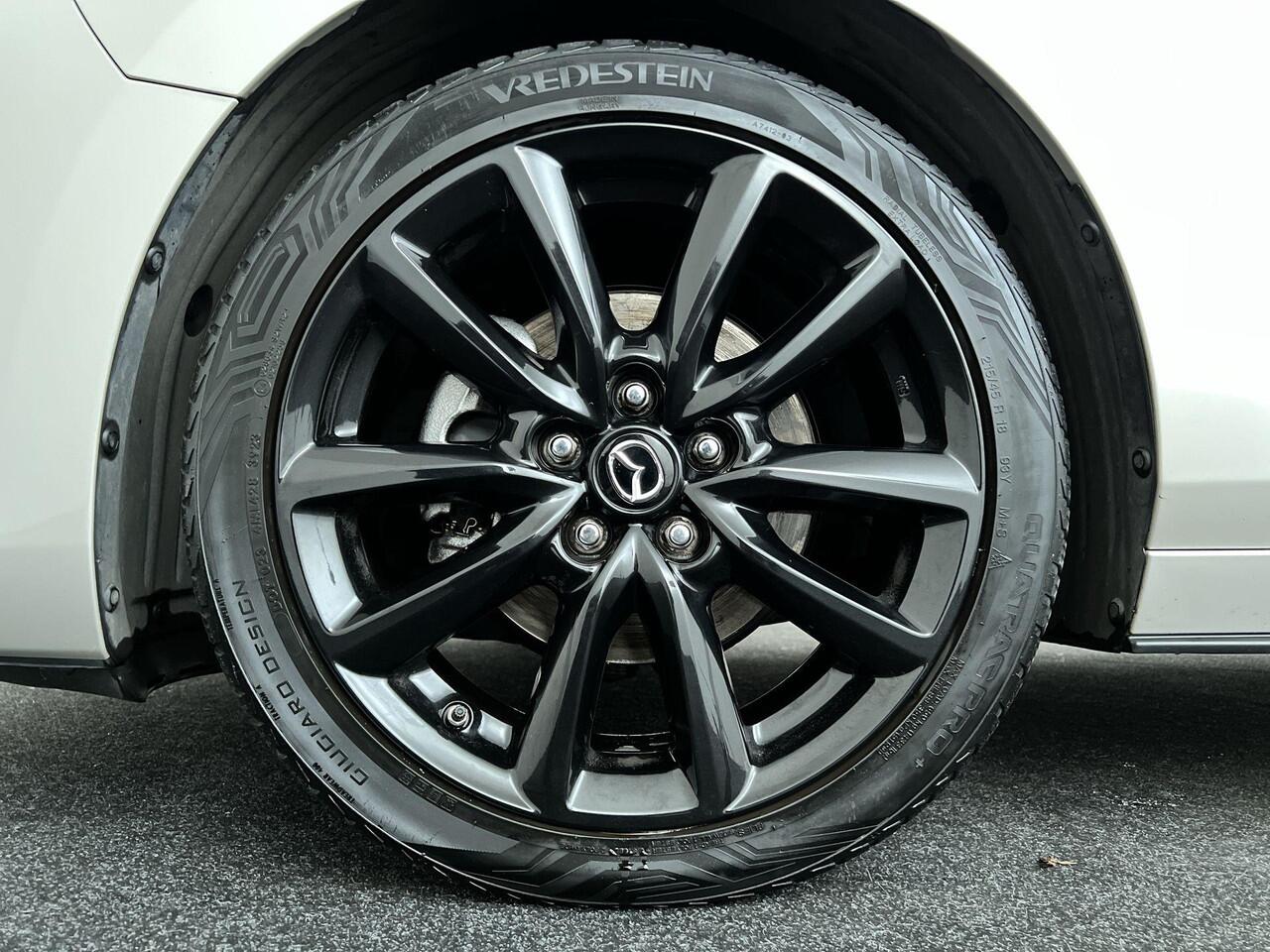 Mazda 3 2.0 e-SkyActiv-G M Hybrid 122 Homura | Rijklaar | 1e eigenaar | Dealer onderhouden | All Season banden |