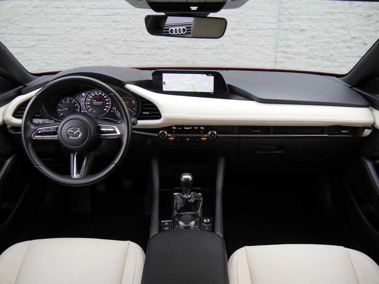 Mazda 3 2.0 150PK SPORTIVE/ LEER/ BOSE/ 18INCH/ NL-AUTO VAN 1STE EIGENAAR