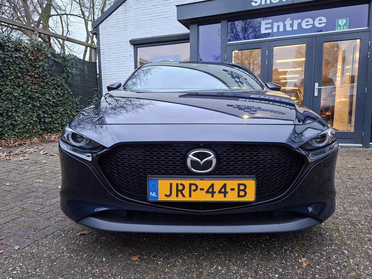 Mazda 3 2.0 e-SkyActiv-G M Hybrid 122 Comfort met Bose 360° camera