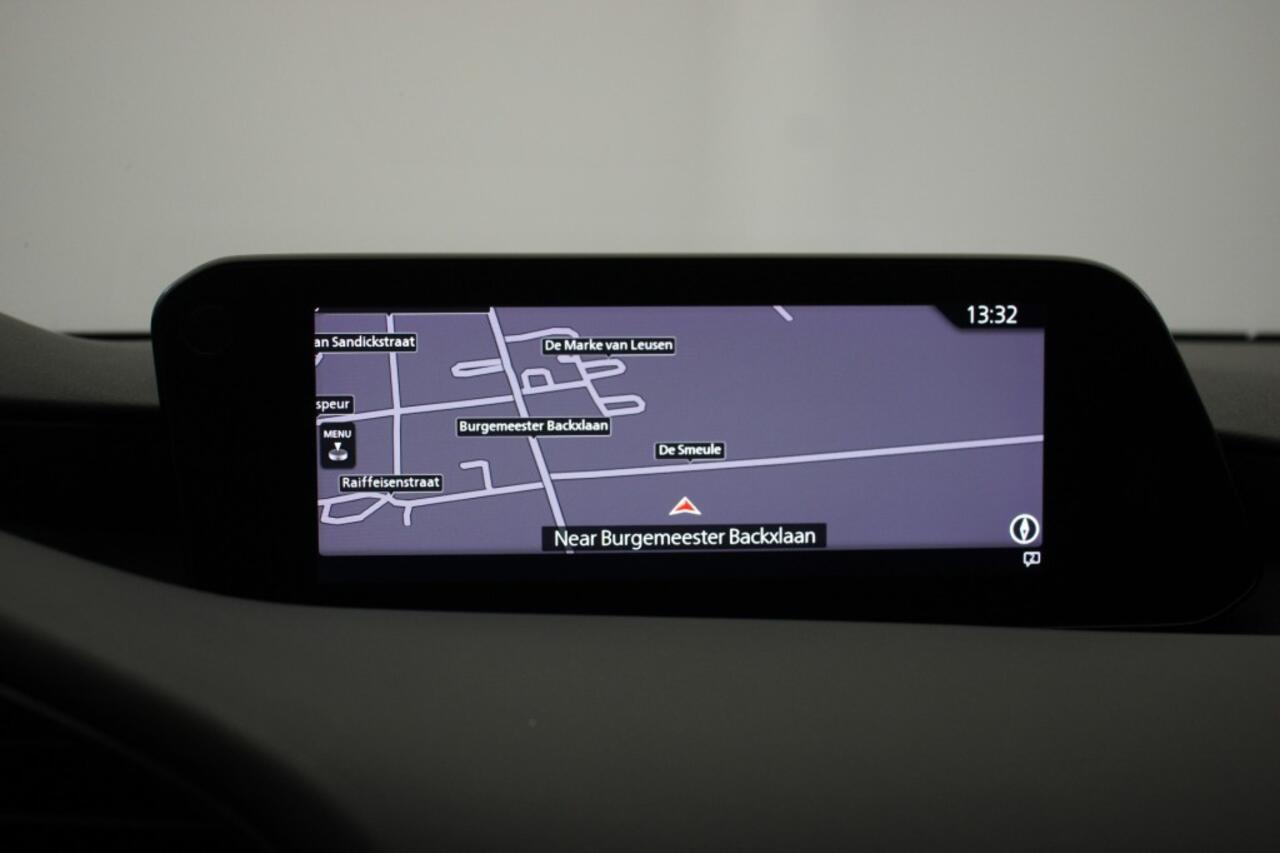 Mazda 3 2.0 e-SkyActiv-X M Hybrid 186 Luxury - Carplay, Dakraam, Leer, Camera, Stuur/Stoelverw.