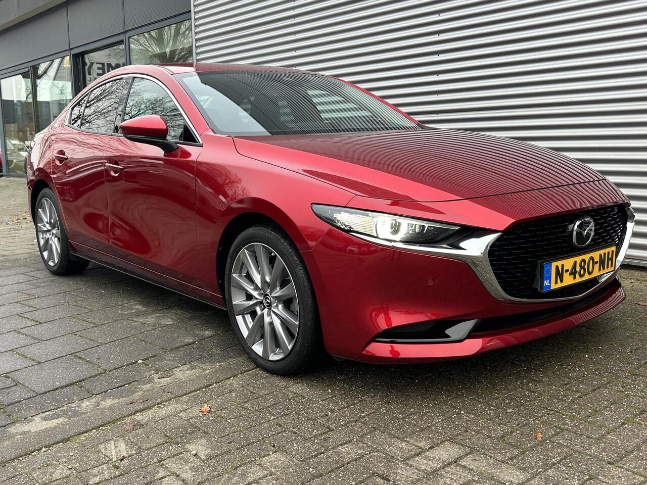 Mazda 3 2.0 e-SkyActiv-G M Hybrid 150 Sportive | Camera | ApplecarPlay | Dealeronderhouden |