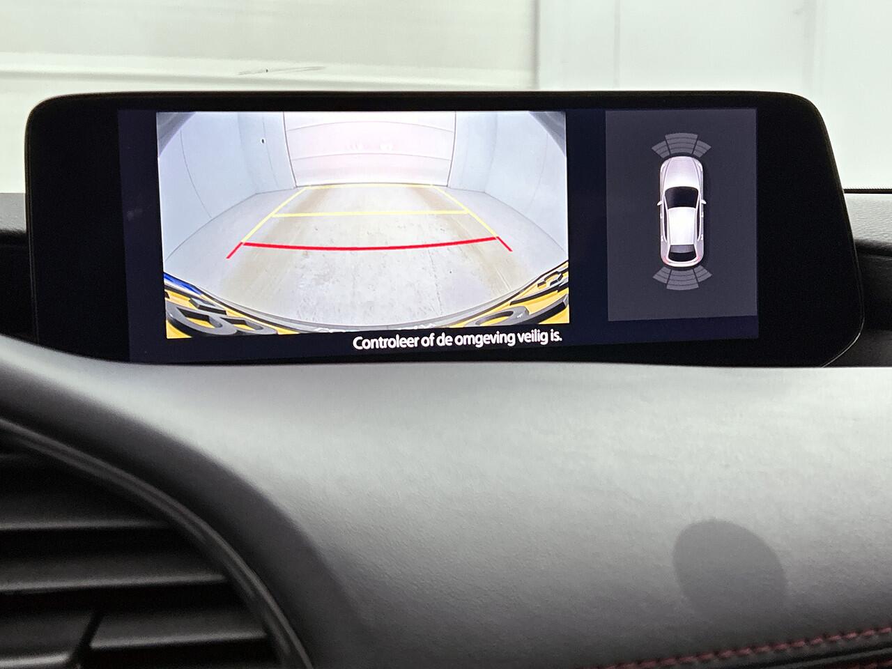 Mazda 3 2.0 e-SkyActiv-G M Hybrid 150 Homura | Carplay | Camera | Adaptive CC |