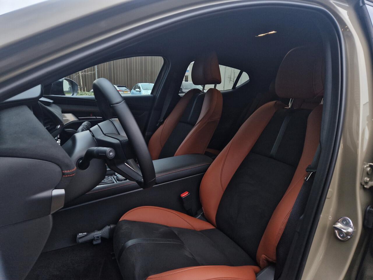 Mazda 3 2.5 e-SkyActiv-G 140 M Hybrid Nagisa | AUTOMAAT | DEMO DEAL!! GARANTIE TOT 2032!!