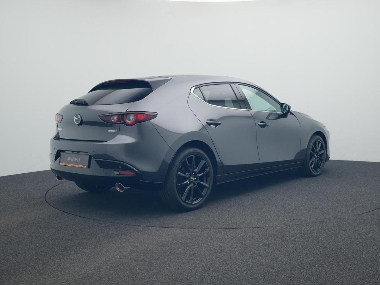 Mazda 3 2.0 e-SkyActiv-X Takumi automaat met Sunroof | voorraad voordeel | direct leverbaar