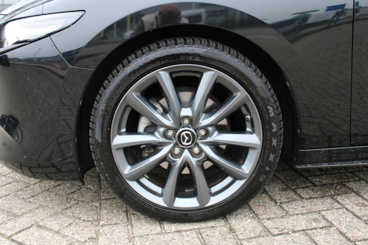 Mazda 3 2.0 e-SkyActiv-G M Hybrid 150 Sportive , Automaat, Leder, Camera, All Season, LMV 18 Inch, Stuur/Stoel Verwarming, Apple Carplay, Android Auto, Clima, Bose, Adap.Cruise, PDC, HUD, Bluetooth
