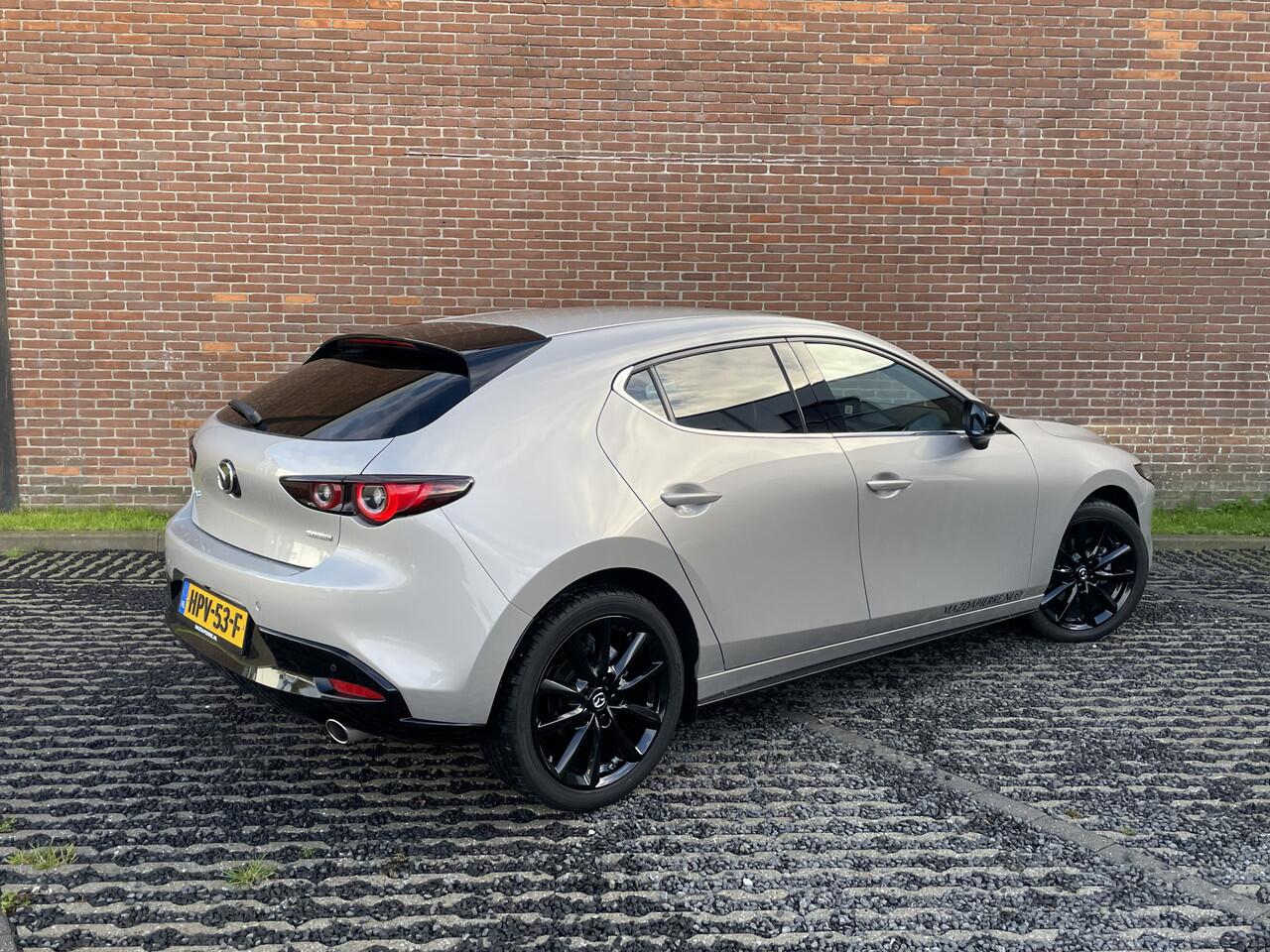 Mazda 3 2.5 e-SkyActiv-G M Hybrid 140 Homura