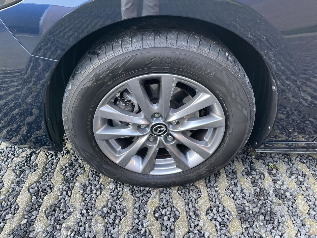 Mazda 3 Sedan 2.0 e-SkyActiv-G M Hybrid 122 Comfort