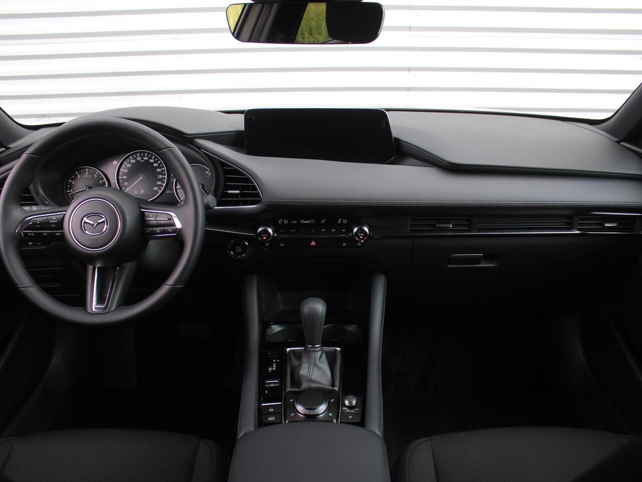 Mazda 3 2.5 e-SkyActiv-G M Hybrid 140 Exclusive-line | Automaat | Nieuw | Hoge korting | Uit voorraad leverbaar |