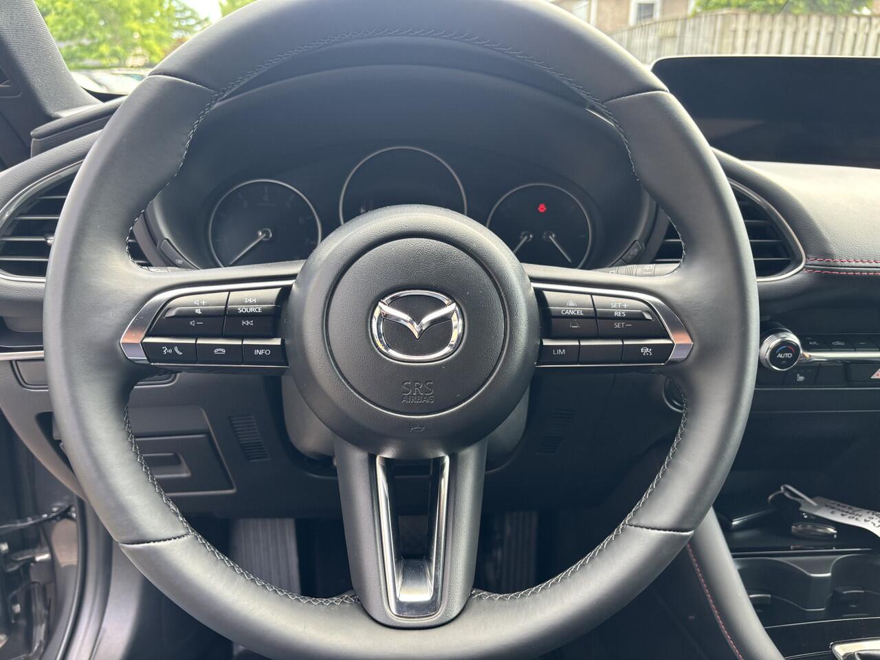 Mazda 3 2.0 e-SkyActiv-X M Hybrid 186pk Homura Automaat Carplay / Keyless / Camera
