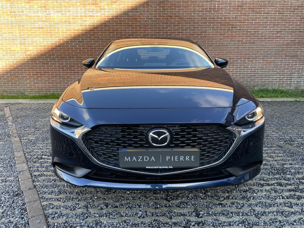 Mazda 3 Sedan 2.0 e-SkyActiv-G M Hybrid 122 Comfort