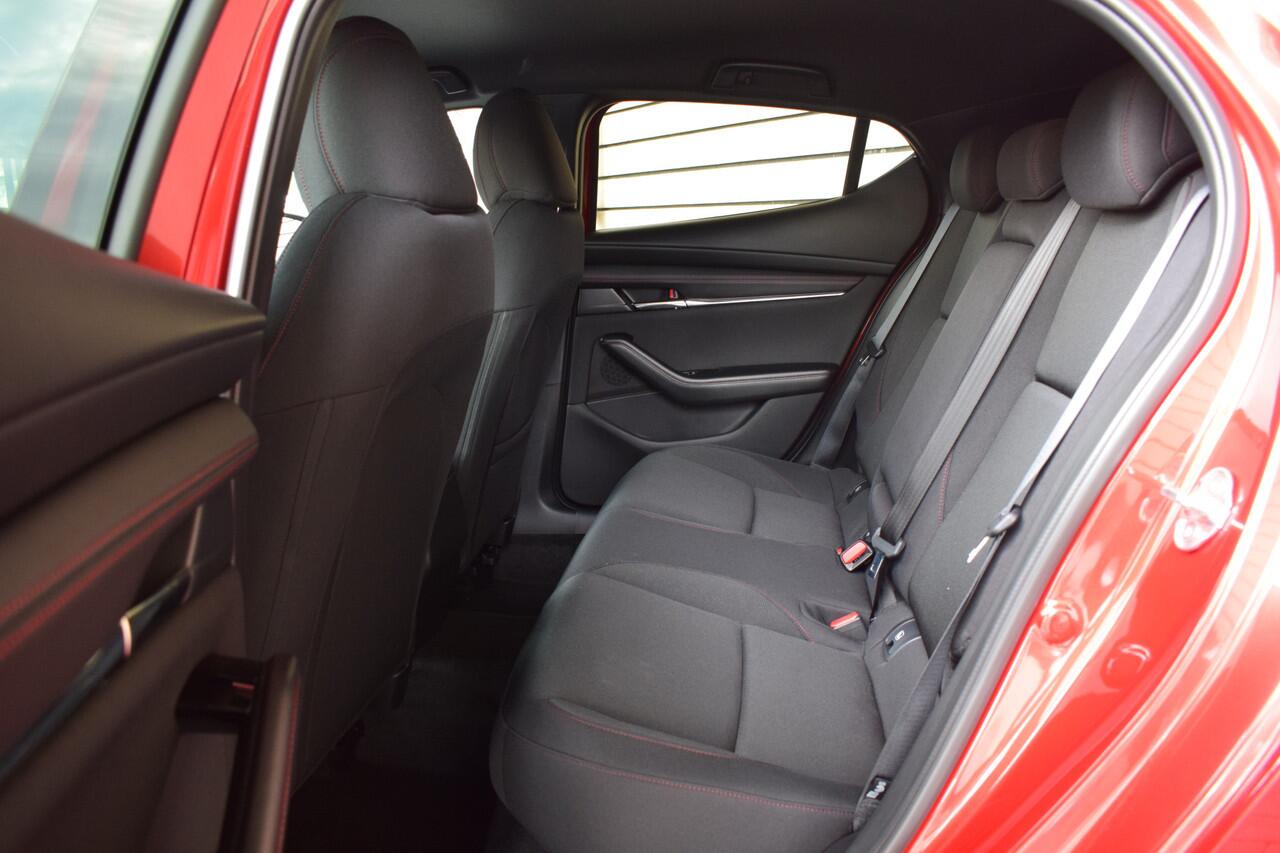 Mazda 3 2.0 e-SkyActiv-X 186 Homura - nu met ¤ 3.000,- Voorraad korting - Meerdere kleuren/uitvoeringen uit voorraad leverbaar