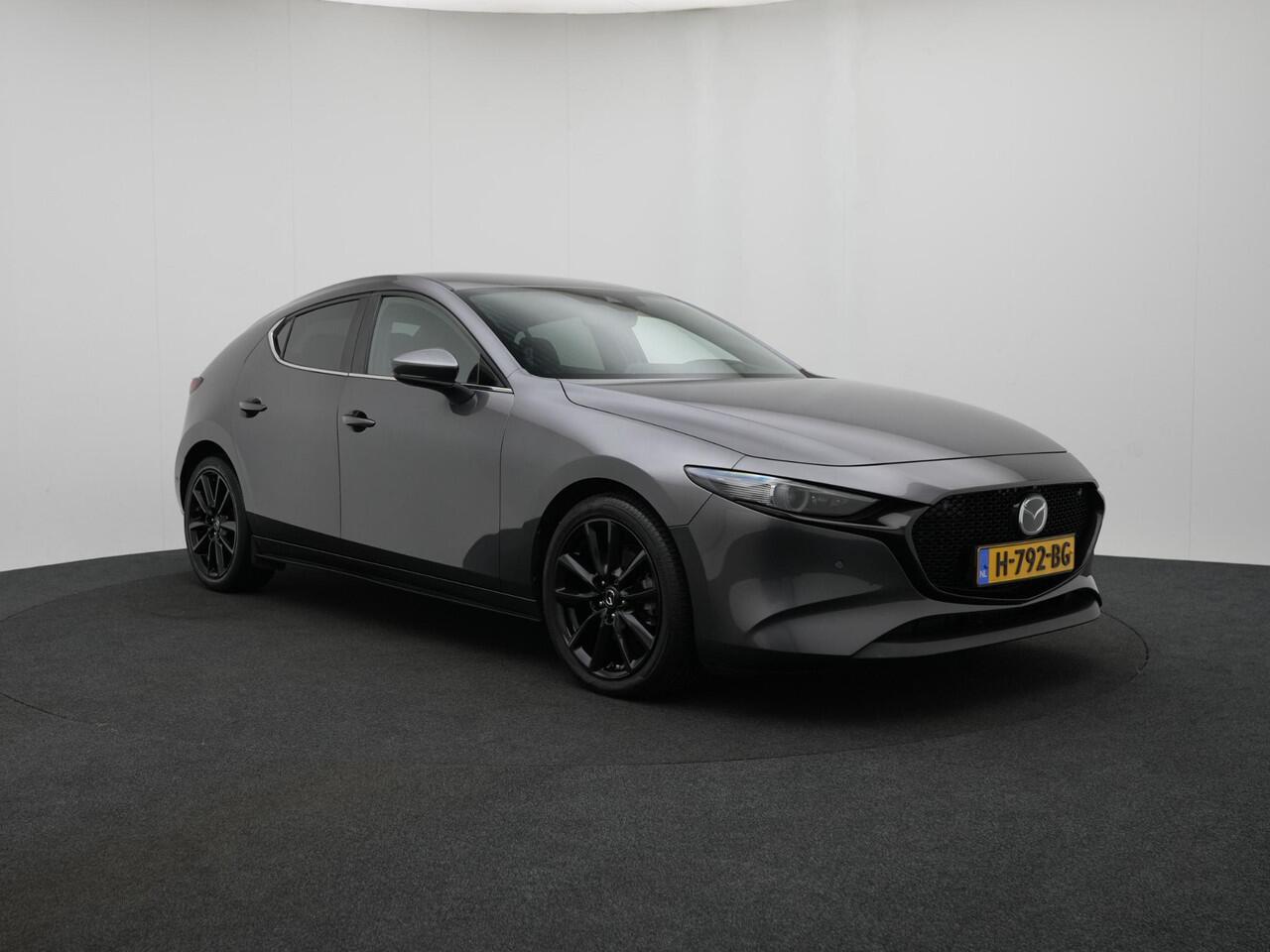 Mazda 3 2.0 SkyActiv-X Luxury i-Activesense: dealer onderhouden