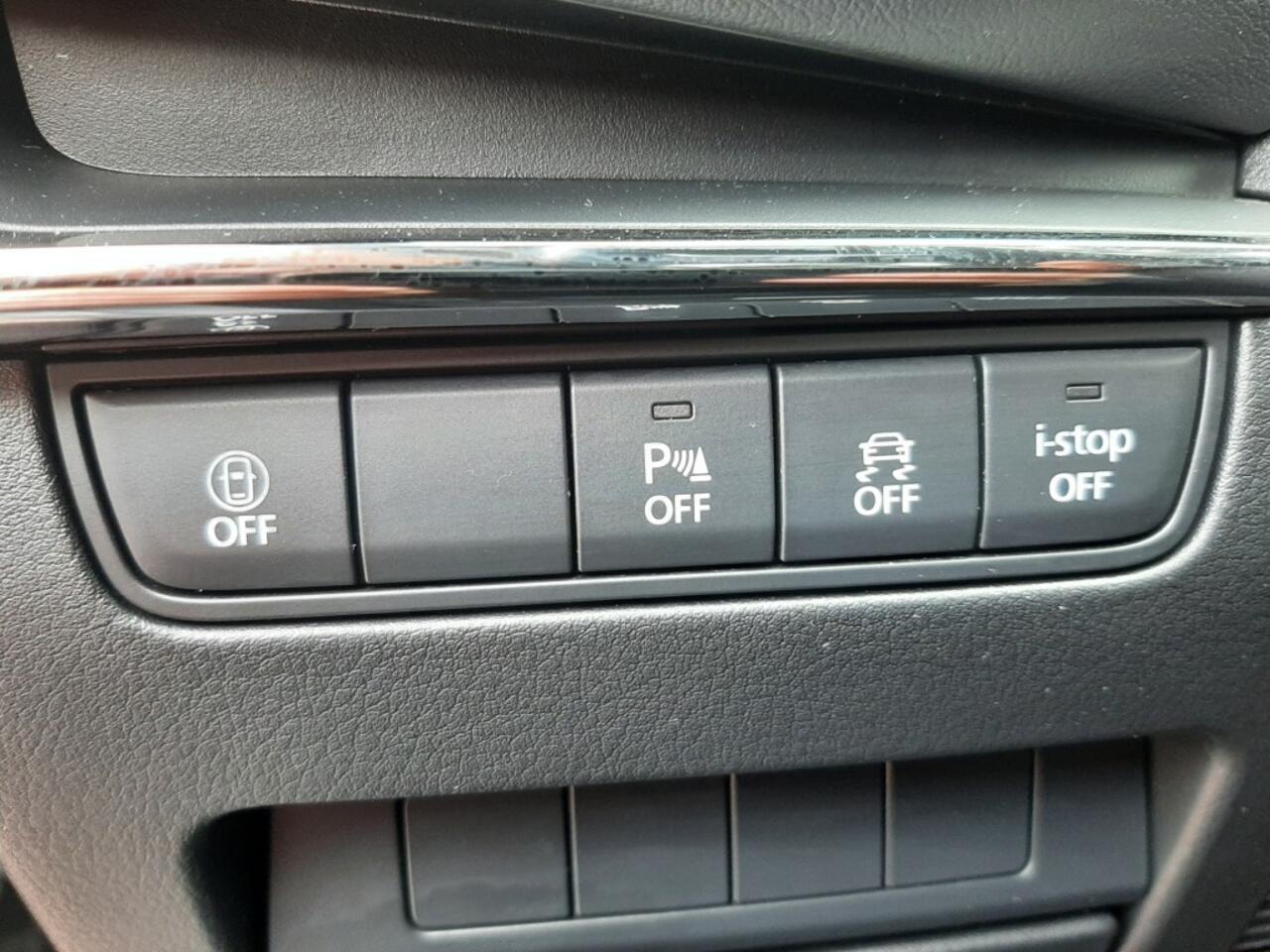 Mazda 3 2.0 Skyactiv-x 186pk Airco Adap.cruise-control Navigatie Bluetooth Stuur- en stoelverwarming