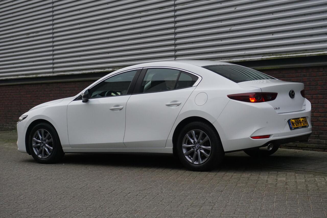 Mazda 3 2.0 e-SkyActiv-X M Hybrid 186PK/Head-Up/LED/ Dealeronderhouden.