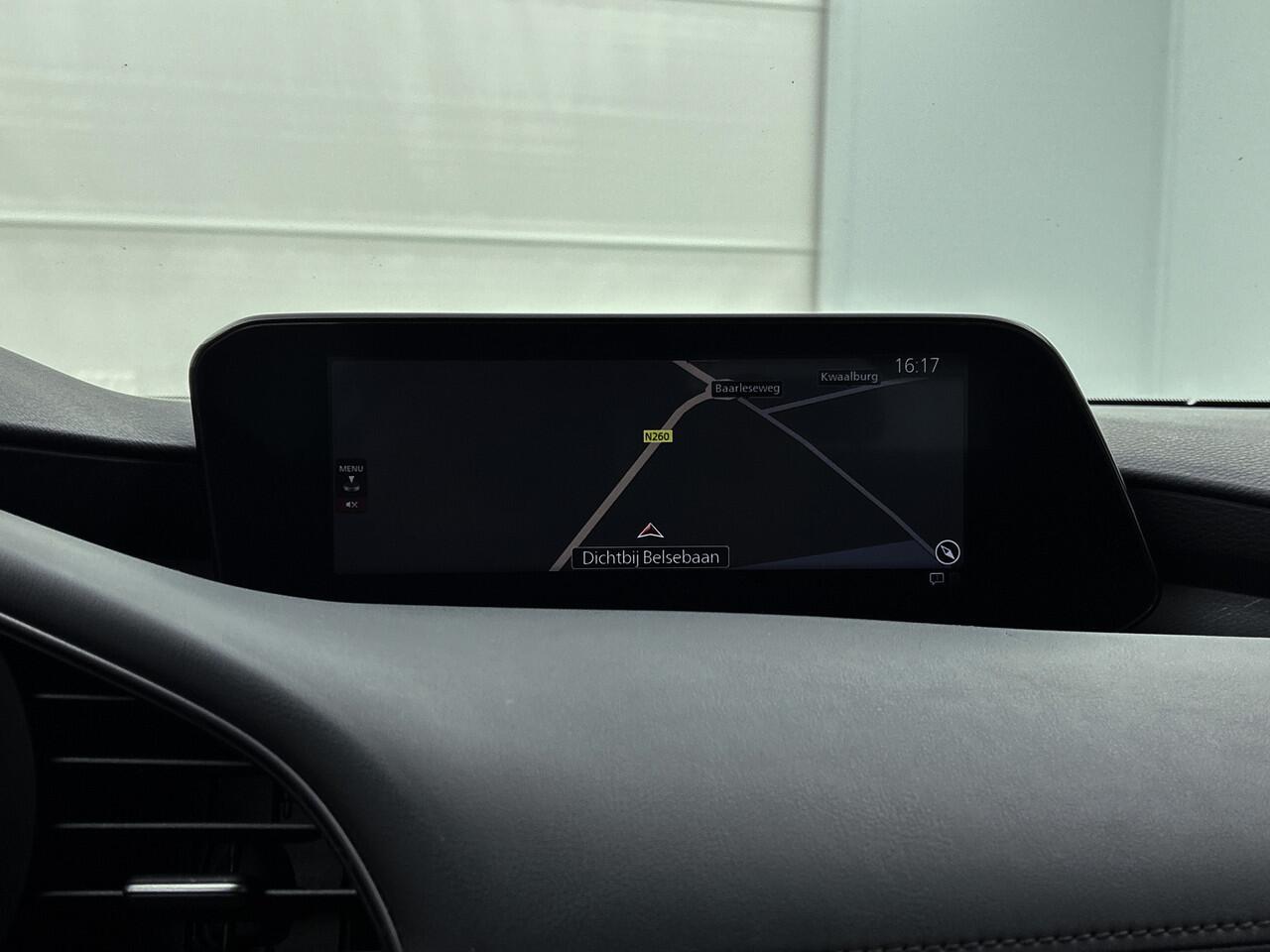 Mazda 3 2.0 e-SkyActiv-G M Hybrid Automaat | Navigatie | Parkeersensoren | Lichtmetalen velgen | Climate control |