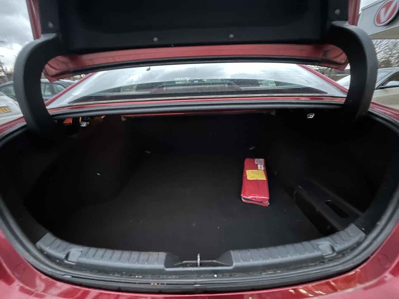 Mazda 3 2.0 e-SkyActiv-X M Hybrid 180pk Navi AdCruise Lmv Nap