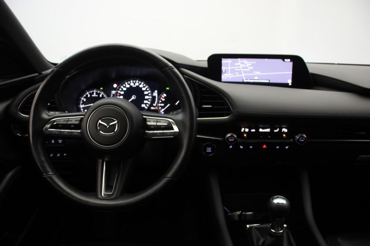 Mazda 3 2.0 e-SkyActiv-X M Hybrid 186 Luxury - Carplay, Dakraam, Leer, Camera, Stuur/Stoelverw.
