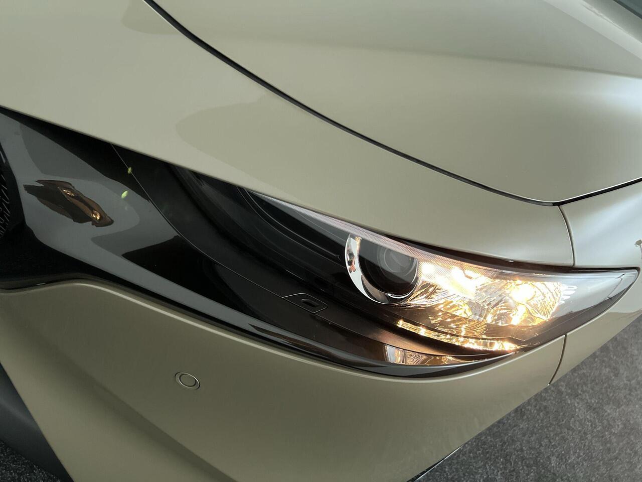 Mazda 3 2.5 e-SkyActiv-G M Hybrid 140 Homura | Rijklaar | Navigatie | Adaptive Cruise Control | Stoel-/stuur verwarming