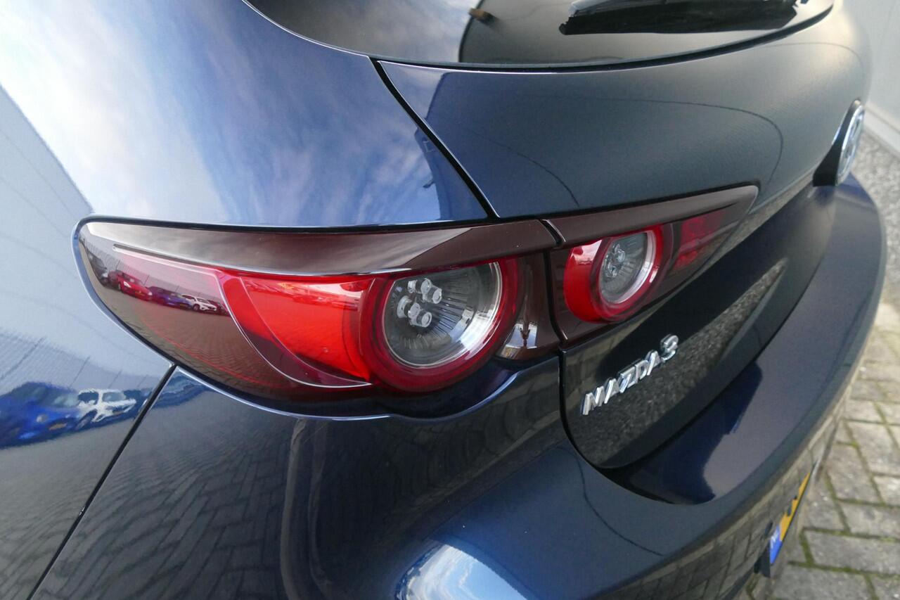 Mazda 3 2.0 e-SkyActiv-X M Hybrid 186 Luxury