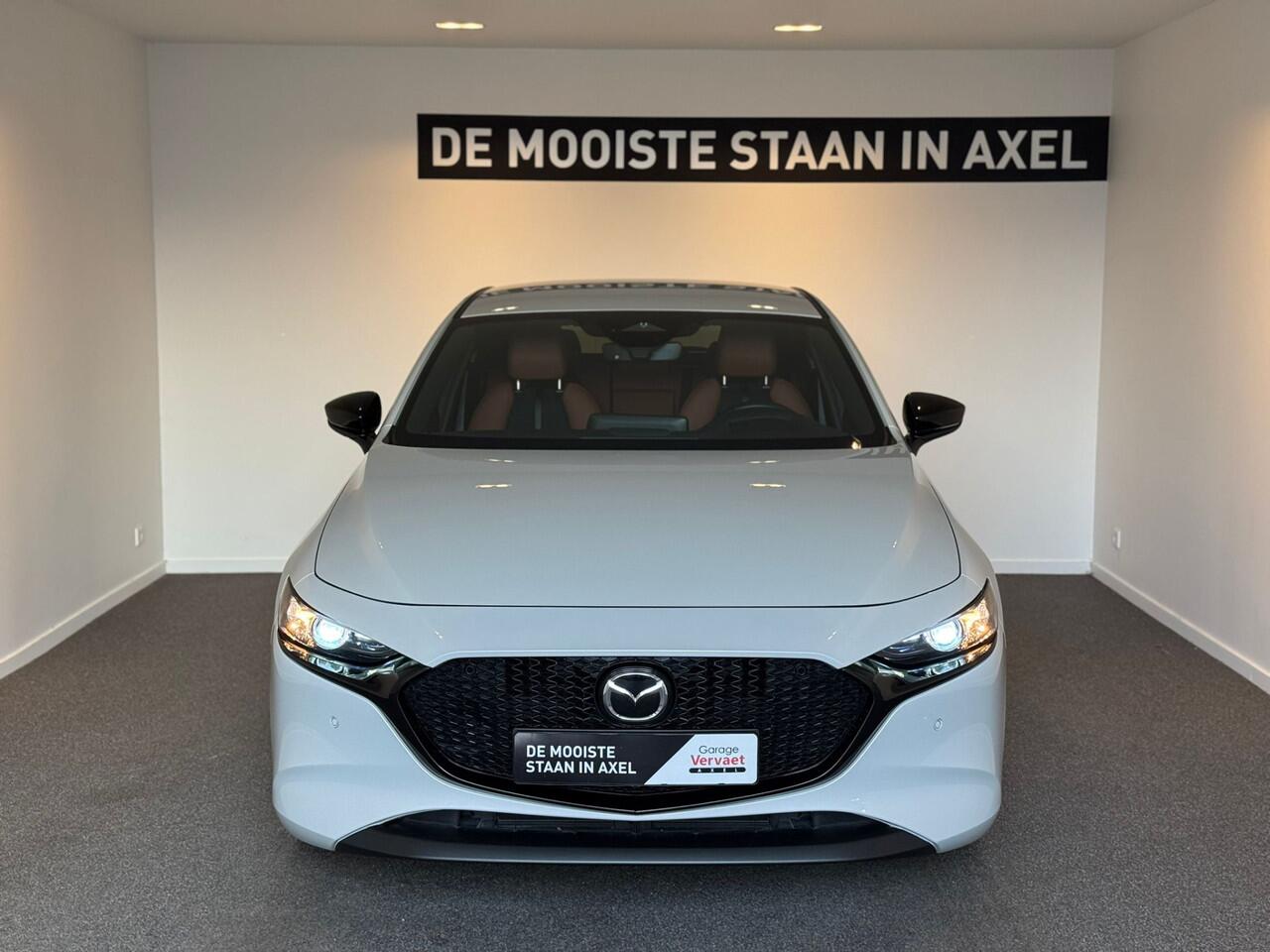 Mazda 3 2.0 e-SkyActiv-G M Hybrid 122 Homura