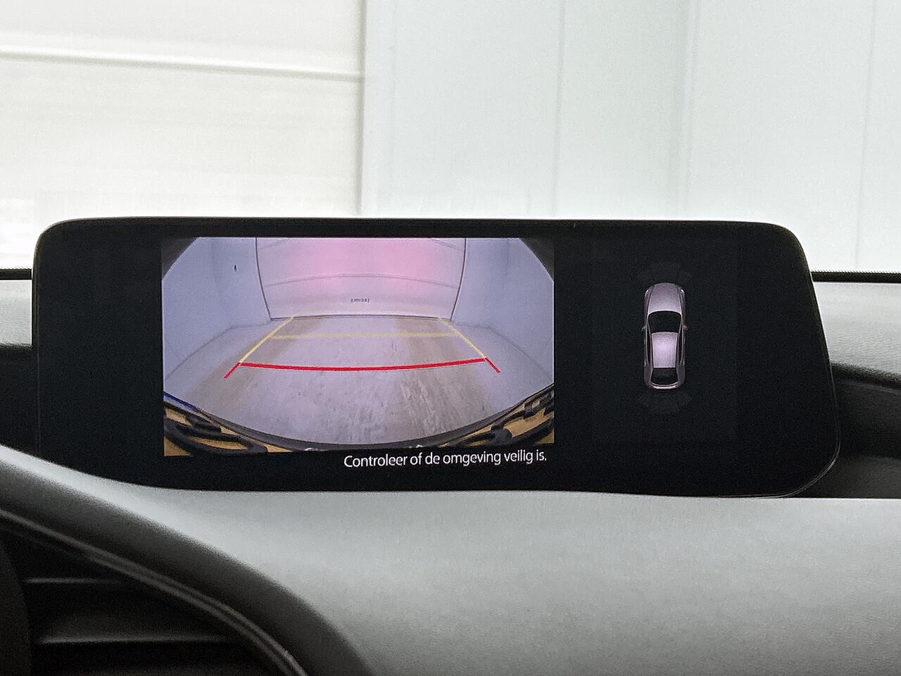 Mazda 3 2.0 e-SkyActiv-G M Hybrid 150 Homura | Stoelverwarming | PDC | Camera |