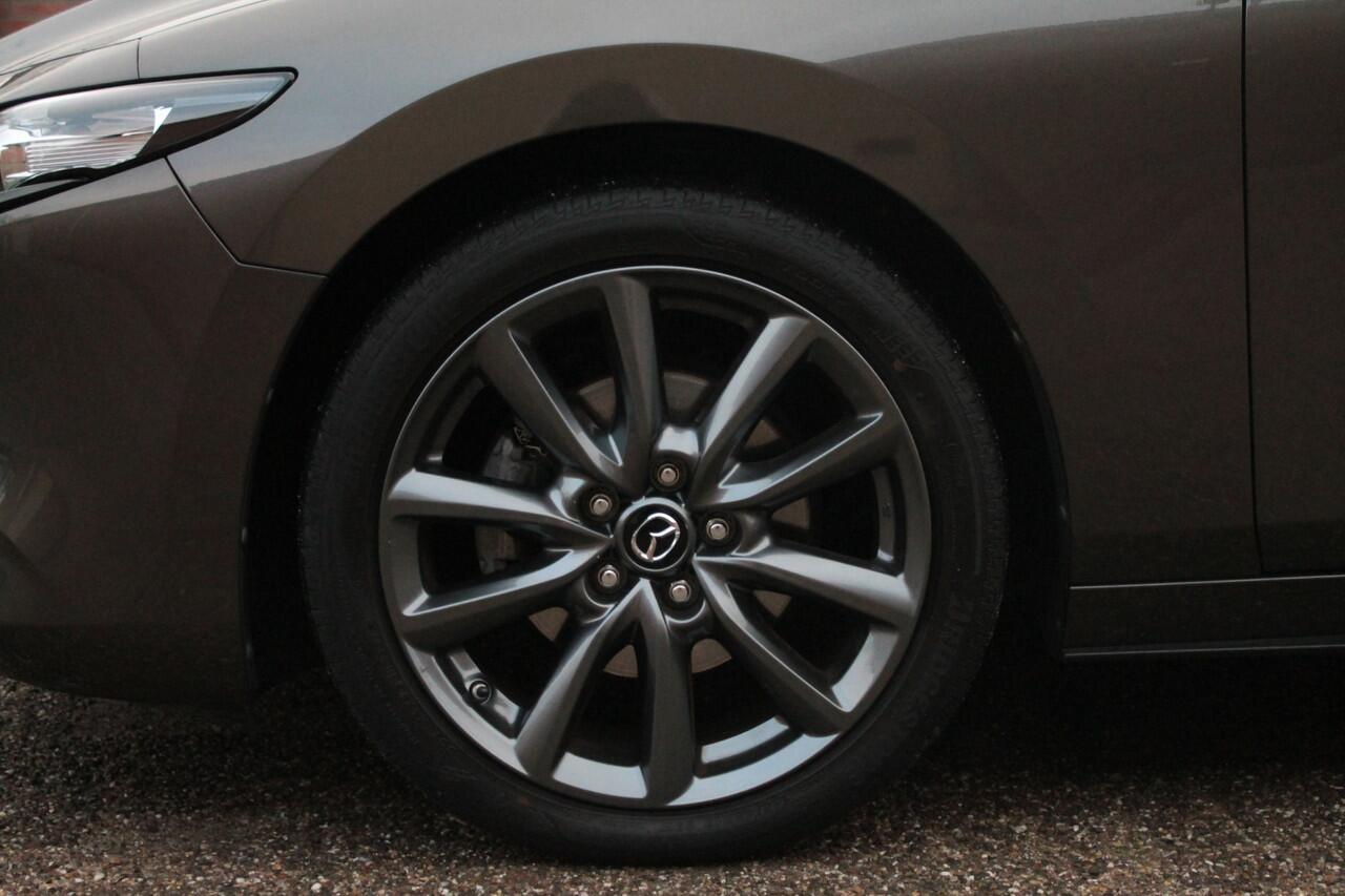 Mazda 3 2.0 e-SkyActiv-X M Hybrid 180 Comfort | Head-up | Bose | ACC