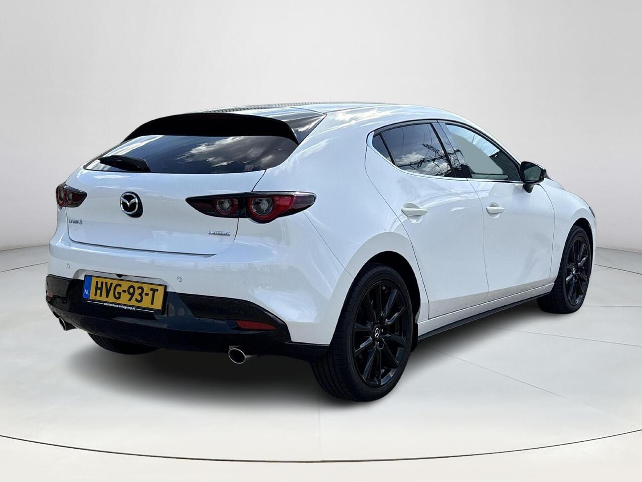 Mazda 3 2.5 e-SkyActiv-G M Hybrid 140 Homura | Navigatie systeem | Lichtmetalen velgen | Achteruitrijcamera | Adaptieve Cruise Contro | Draadloze Applecarplay en Android Auto |