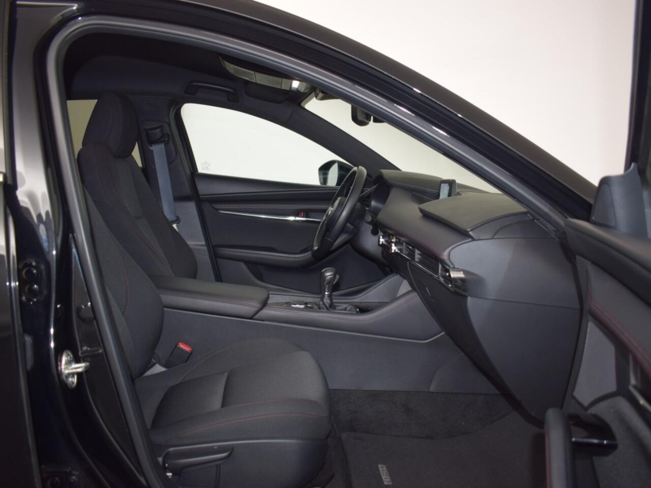 Mazda 3 2.0 Homura AUTOMAAT CAMERA APPLE CARPLAY