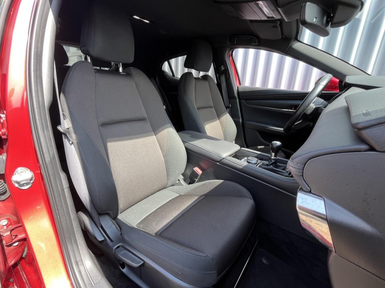 Mazda 3 2.0 e-SA-G Sportive | Head Up Display | Cruise Control | Navigat