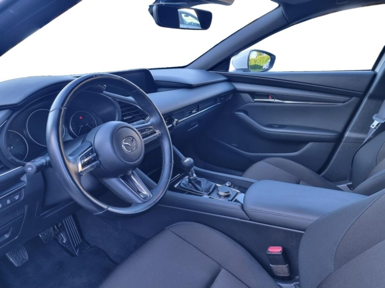 Mazda 3 2.0 E-SA-G COMFORT