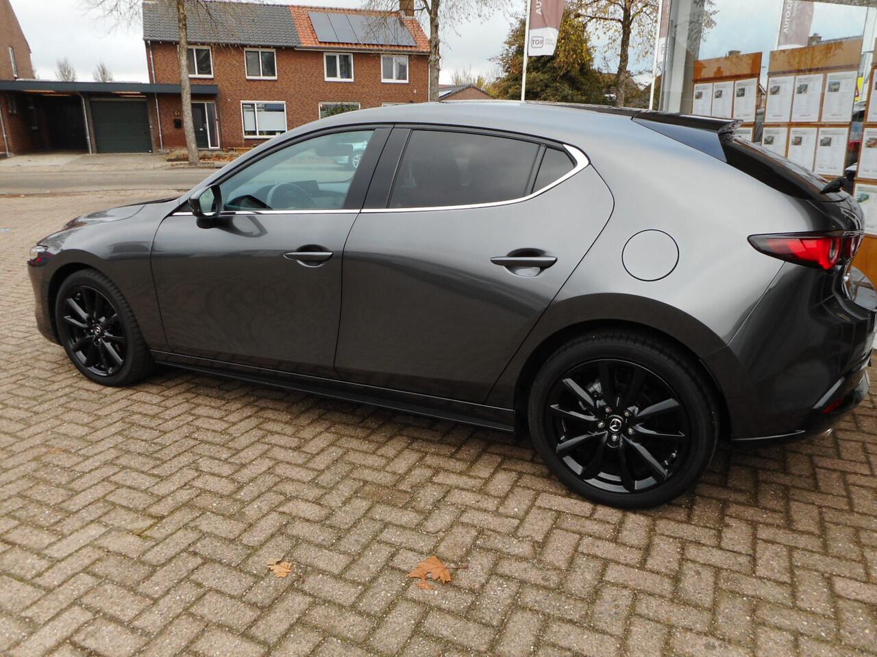 Mazda 3 2.0 e-SkyActiv-G M Hybrid 150 Nagisa