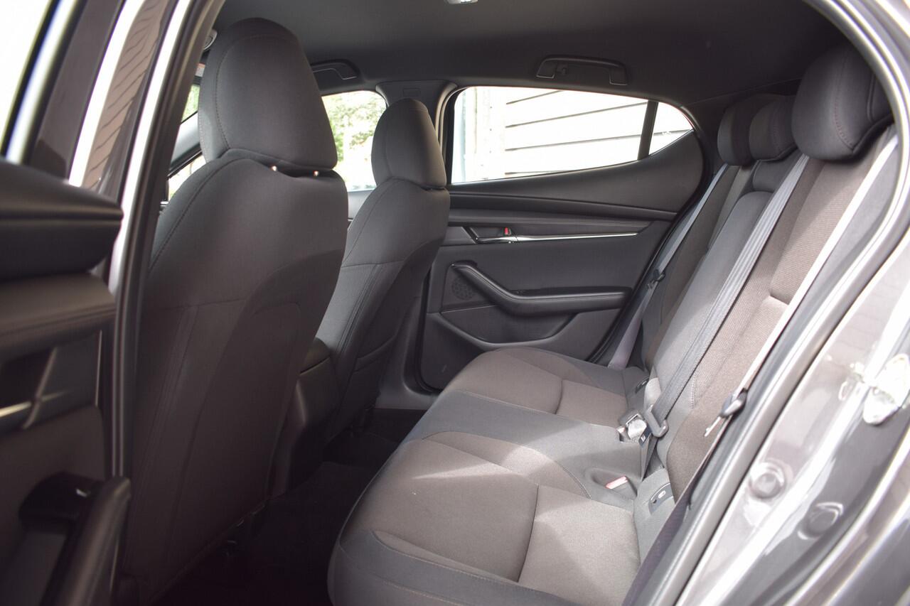 Mazda 3 2.0 e-SkyActiv-X M Hybrid 180 Comfort met Bose - Dealer onderhouden - Afneembare trekhaak