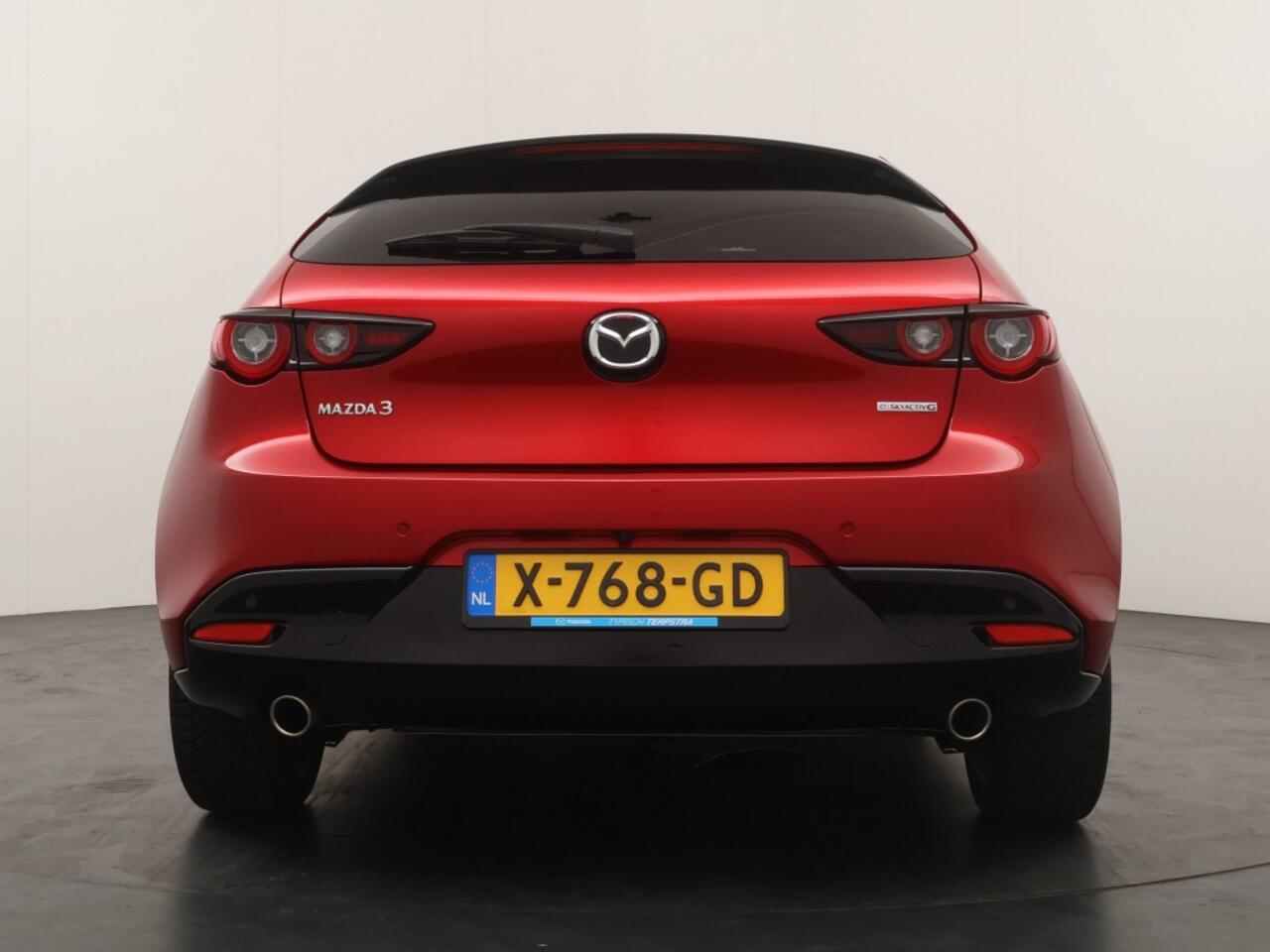 Mazda 3 e-SKYACTIV-G Exclusive-Line / Design Pack