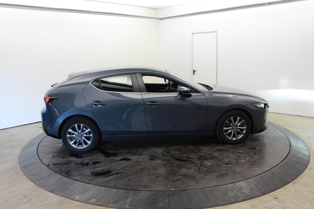 Mazda 3 2.0 e-SkyActiv-X M Hybrid 195pk Camera Head-Up Cruise Dhoek Stoel + Stuur verw