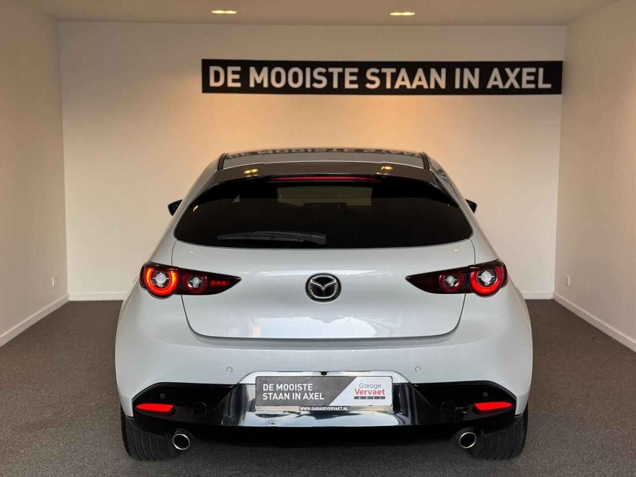 Mazda 3 2.0 e-SkyActiv-G M Hybrid 122 Homura