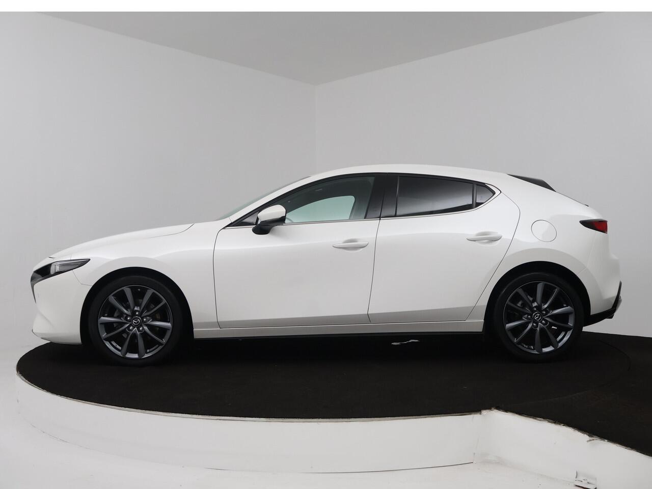 Mazda 3 2.0 e-SkyActiv-G M Hybrid 150 Sportive | Carplay | Camera | Stoelverwarming |