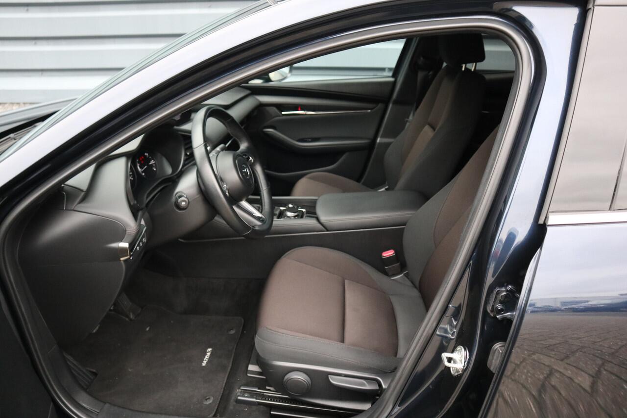 Mazda 3 2.0 e-SkyActiv-G M Hybrid 122 Luxury