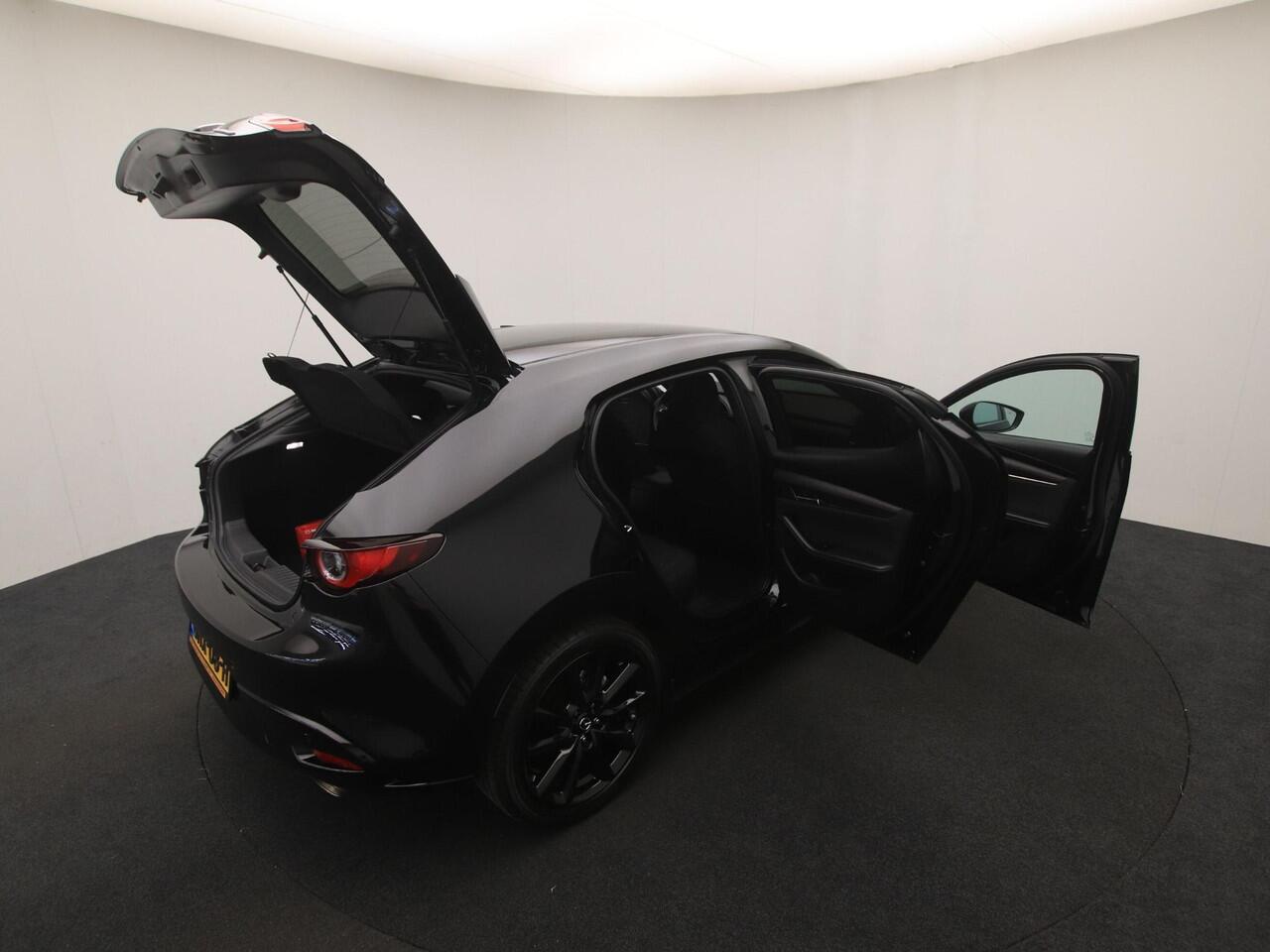 Mazda 3 2.0 e-SkyActiv-X Homura automaat : dealer onderhouden