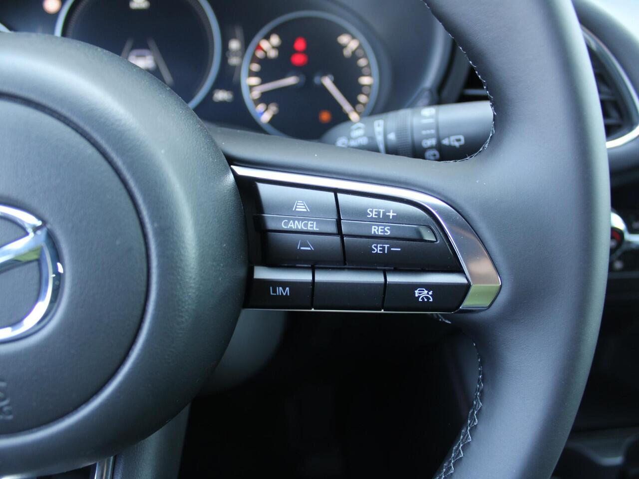 Mazda 3 2.0 e-SkyActiv-X M Hybrid 186 Homura | Nieuw | Hoge korting | Uit voorraad leverbaar |