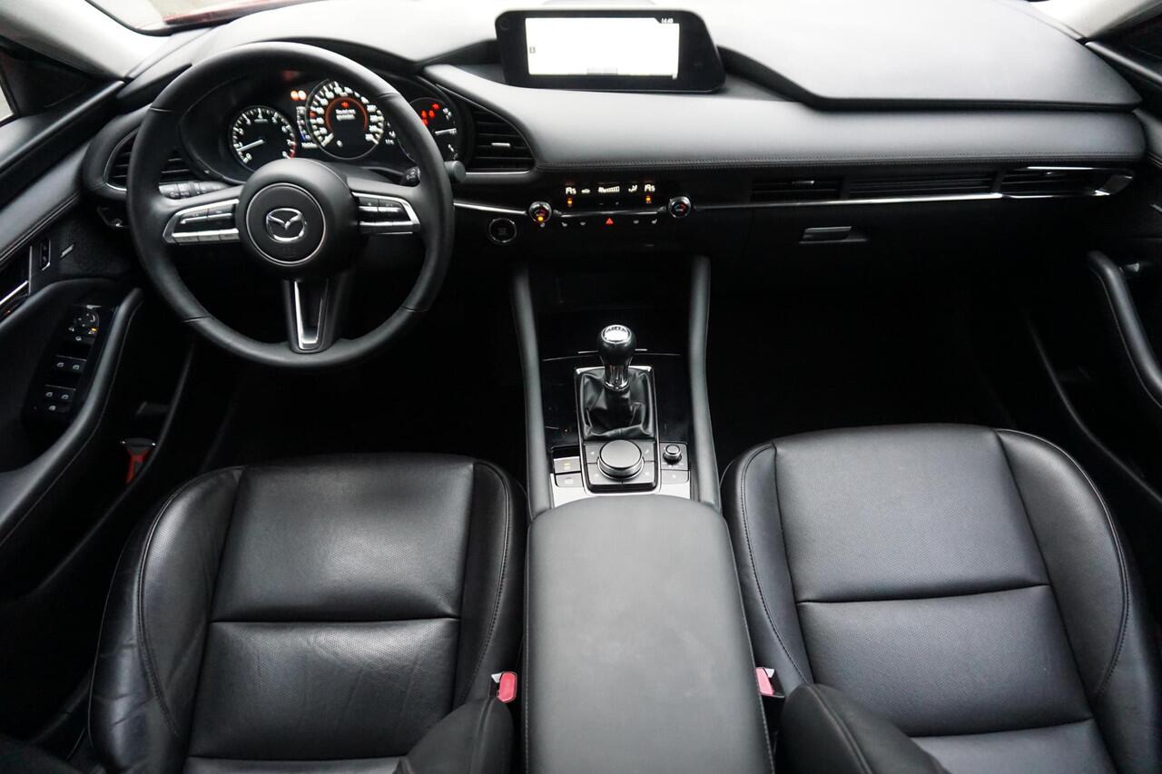 Mazda 3 2.0 e-SkyActiv-X M Hybrid 180PK Luxury/Leer/18Inch /Bose/Head-Up/Trekhaak.