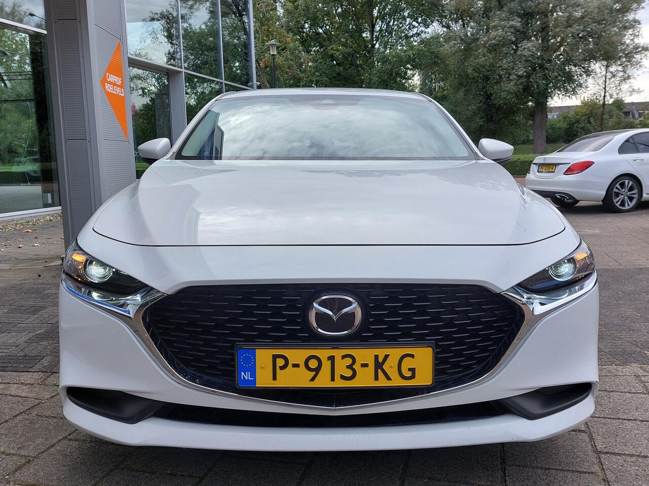 Mazda 3 2.0 e-SkyActiv-G M Hybrid 122pk | Origineel NL | Navi | Apple Carplay + Android Auto | Airco | Adap.Cruise | Led Koplampen | Pdc+Camera | Rijstrook+Licht+Regensensor | 16''lm